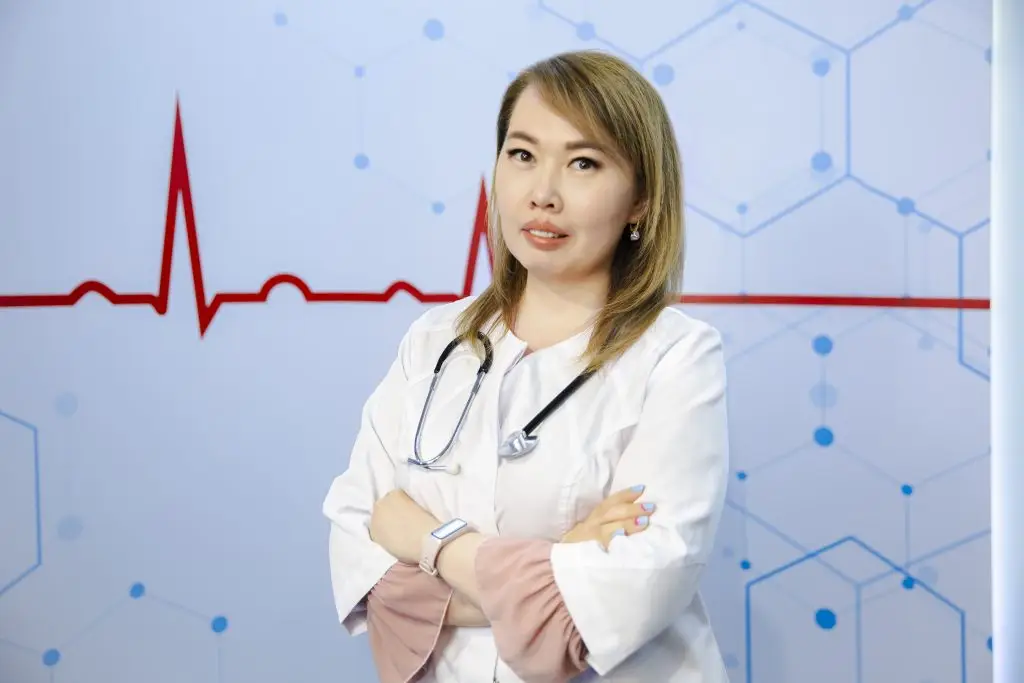 Усенова Оксана Полатовна